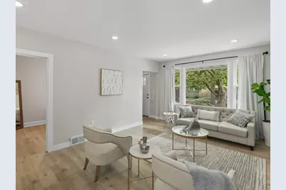 8442 S Kingston Avenue, Chicago, IL 60617 - Photo 6