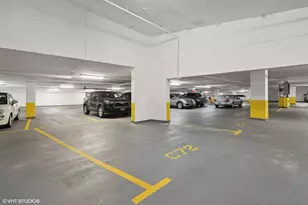 403 N Wabash Ave, Chicago, IL 60611 - Photo 50