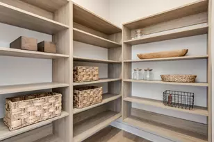 8020 W O'Connor Dr, River Grove, IL 60171 - Photo 8