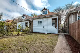 7832 S Eberhart Ave, Chicago, IL 60619 - Photo 28