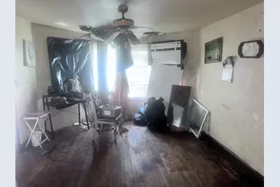 10540 S Lafayette Avenue, Chicago, IL 60628 - Photo 4