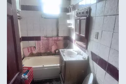 10540 S Lafayette Avenue, Chicago, IL 60628 - Photo 6