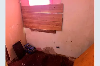 10540 S Lafayette Avenue, Chicago, IL 60628 - Photo 18