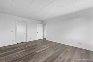 1 Renaissance Pl, Palatine, IL 60067 - Photo 18