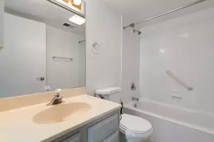 1 Renaissance Pl, Palatine, IL 60067 - Photo 14