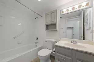 1 Renaissance Pl, Palatine, IL 60067 - Photo 20
