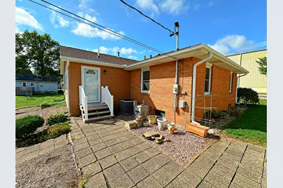 703 Iowa Avenue, Streator, IL 61364 - Photo 26