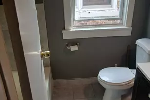 [Address not provided], Chicago, IL 60617 - Photo 12