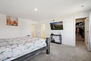 10306 Kerry Ridge Ct, Chicago Ridge, IL 60415 - Photo 16