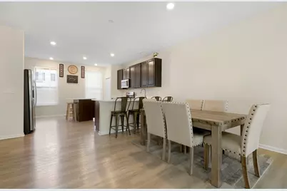 10306 Kerry Ridge Court, Chicago Ridge, IL 60415 - Photo 8