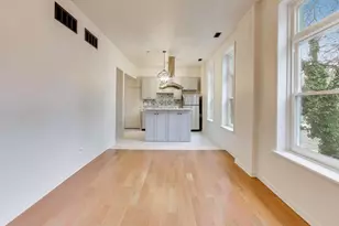 600 N May St, Chicago, IL 60642 - Photo 8