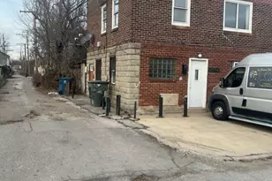 15704 Willard Ave, Harvey, IL 60426 - Photo 2