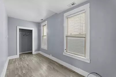 1513 S Komensky Avenue, Chicago, IL 60623 - Photo 4