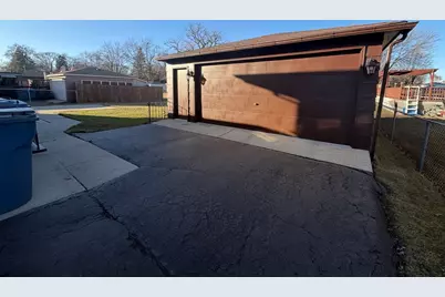 4240 143rd Street, Crestwood, IL 60418 - Photo 10