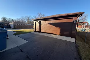 4240 143rd St, Crestwood, IL 60418 - Photo 10