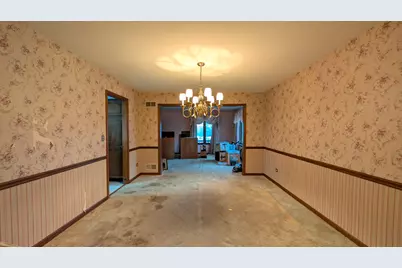 1102 S Oplaine Road, Gurnee, IL 60031 - Photo 12