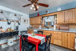 709 S Park St, Streator, IL 61364 - Photo 6