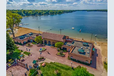 615 Lake Avenue, Crystal Lake, IL 60014 - Photo 4