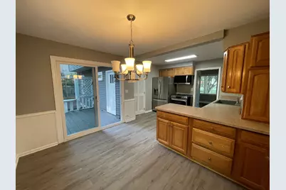 3S284 Patterman Road, Warrenville, IL 60555 - Photo 8
