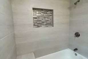 3S284 Patterman Rd, Warrenville, IL 60555 - Photo 16