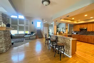 3805 Gladstone Dr, Naperville, IL 60565 - Photo 18