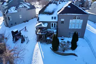 3805 Gladstone Dr, Naperville, IL 60565 - Photo 4