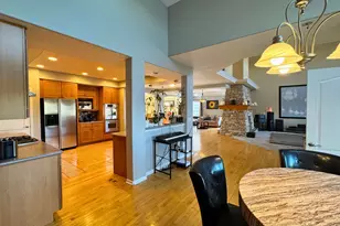 3805 Gladstone Dr, Naperville, IL 60565 - Photo 32