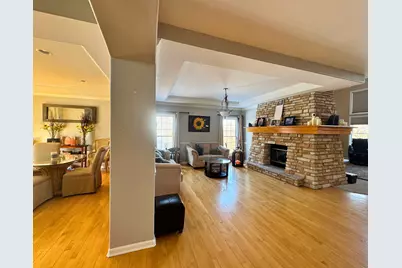 3805 Gladstone Drive, Naperville, IL 60565 - Photo 12