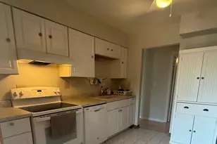 450 Raintree Ct, Glen Ellyn, IL 60137 - Photo 4