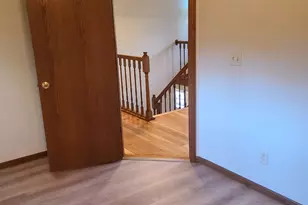 2871 E 777th Rd, Utica, IL 61373 - Photo 8