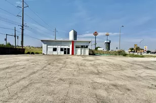 1350 May Rd, Peru, IL 61354 - Photo 1