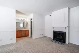 8216 Mulberry Ct, Palos Hills, IL 60465 - Photo 16