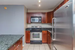 655 W Irving Park Rd, Chicago, IL 60613 - Photo 20