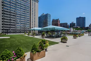 655 W Irving Park Rd, Chicago, IL 60613 - Photo 16