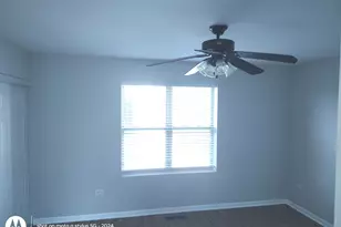 2367 E 70th Pl, Chicago, IL 60649 - Photo 20