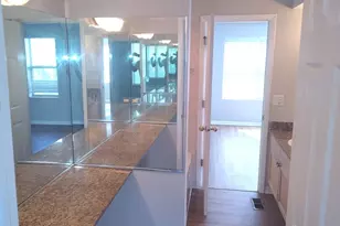 2367 E 70th Pl, Chicago, IL 60649 - Photo 10