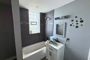 5551 W Van Buren St, Chicago, IL 60644 - Photo 8