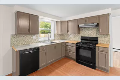 1038 Indiana Avenue, Waukegan, IL 60085 - Photo 10