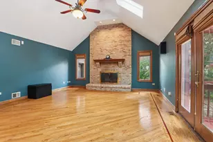 2450 St Andrews Dr, Olympia Fields, IL 60461 - Photo 8