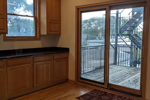 7322 N Claremont Ave, Chicago, IL 60645 - Photo 4