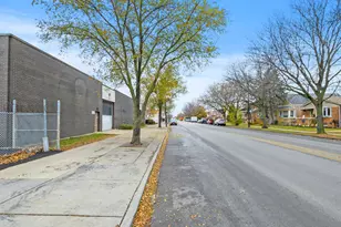 3605 W 63rd St, Chicago, IL 60629 - Photo 12