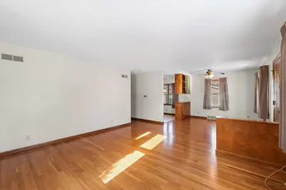 1105 S Kinch Street, Urbana, IL 61802 - Photo 6