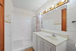 1105 S Kinch St, Urbana, IL 61802 - Photo 16