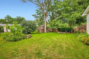 5904 Elm St, Lisle, IL 60532 - Photo 26