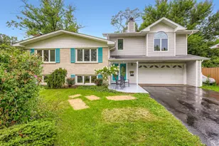 5904 Elm St, Lisle, IL 60532 - Photo 2