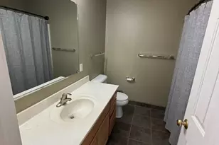 702 Plum St, Dekalb, IL 60115 - Photo 22