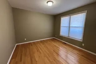 702 Plum St, Dekalb, IL 60115 - Photo 14