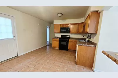 240 Tampa Street, Park Forest, IL 60466 - Photo 8