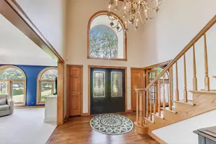 6 Steeplechase Dr, Hawthorn Woods, IL 60047 - Photo 2