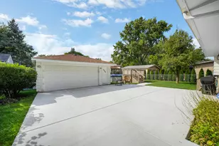 330 N Illinois Ave, Glenwood, IL 60425 - Photo 20